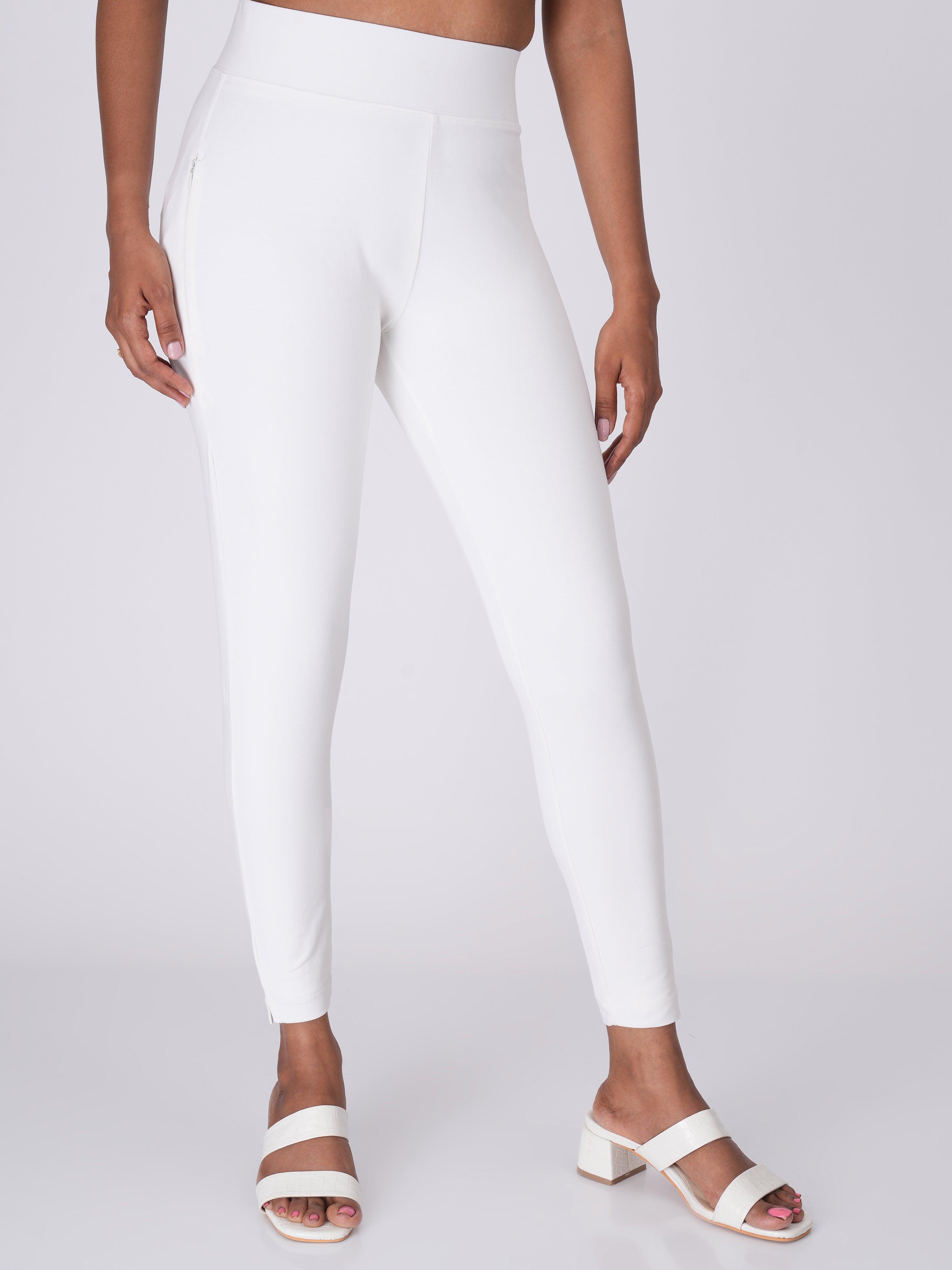 Movease 7/8 White Leggings