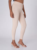 Load image into Gallery viewer, Movease 7/8 Beige Leggings
