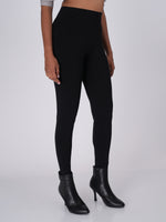 Load image into Gallery viewer, Flexifit Black Soho leggings
