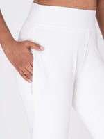 Load image into Gallery viewer, Movease 7/8 White Leggings
