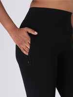 Load image into Gallery viewer, Movease 7/8 Black Leggings
